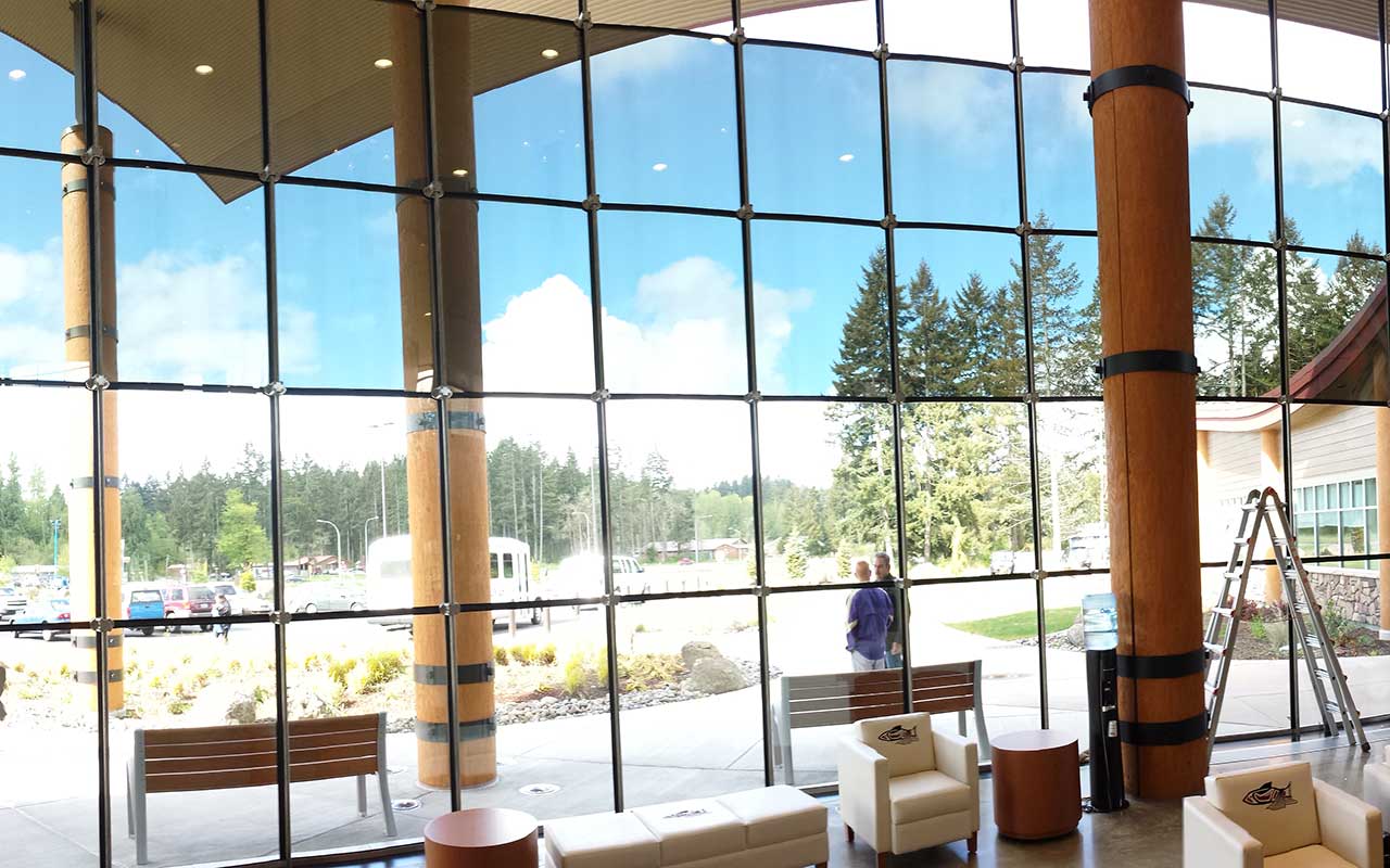 glare reducing window film for hotels